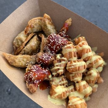 The Korner Store Bites & Vibes - Fried Veggie Dumplings Tater Tots and Fried Spicy Chicken - Korean Near Me - San Francisco, California The Korner Store Bites & Vibes - Fried Veggie Dumplings Tater Tots and Fried Spicy Chicken - Korean Near Me - San Francisco, California