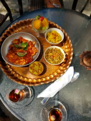 Café Toranj by null