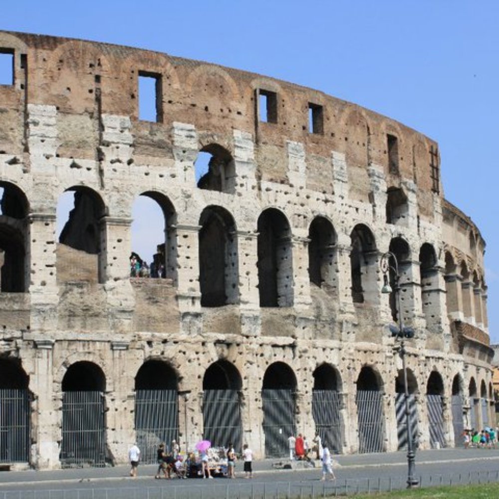 Colosseo - Local Flavor Near Me - Rome, RM
