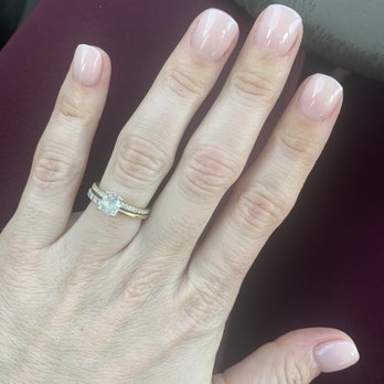 Fancy Tips & Toes - Dip manicure by Hannah - Nail Salons Near Me - Clovis, California