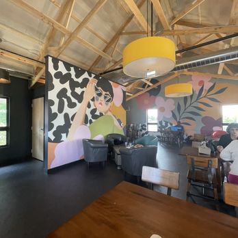 Fiddleheads Coffee - Coffee & Tea Near Me - Wauwatosa, Wisconsin