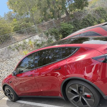 TW Tinting - All around ceramic tint is amazing - Auto Glass Services Near Me - Santa Ana, California TW Tinting - All around ceramic tint is amazing - Auto Glass Services Near Me - Santa Ana, California