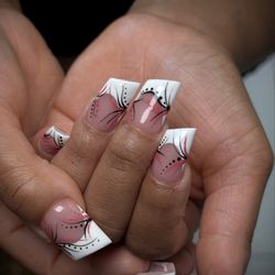 Milano Nail Spa Manvel
