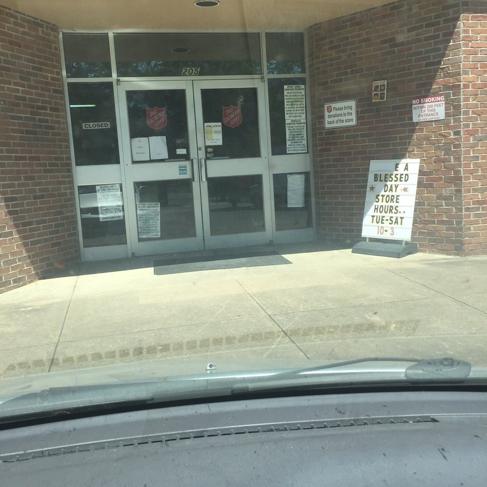Salvation Army Thrift Store Lodge - Open Tu-Sa, 10a-3pm. - Thrift Stores Near Me - Lufkin, Texas Salvation Army Thrift Store Lodge - Open Tu-Sa, 10a-3pm. - Thrift Stores Near Me - Lufkin, Texas