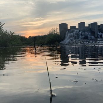Stepping Stone Falls - Parks Near Me - Flint, Michigan