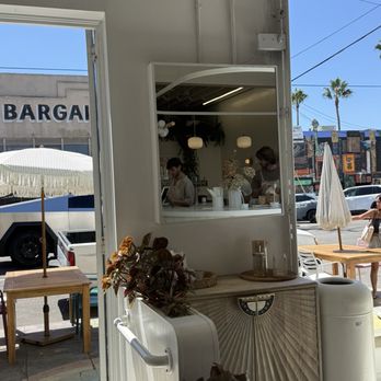 Lovesong Coffee - Coffee & Tea Near Me - San Diego, California Lovesong Coffee - Coffee & Tea Near Me - San Diego, California