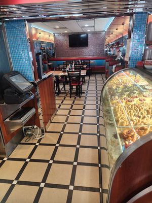 Quaker Diner by null