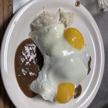 Liliha Bakery - Loco Moco - Bakeries Near Me - Honolulu, Hawaii