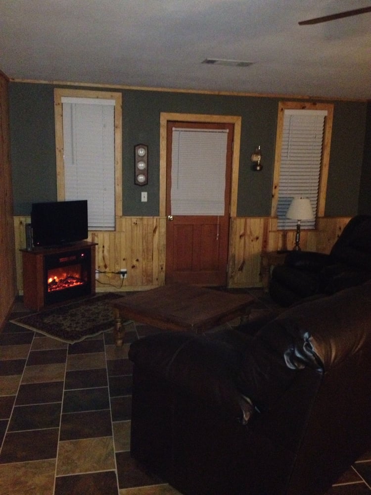 LAKE TEXOMA CABIN 108 Cir 8 Ln, Pottsboro, Texas Updated March 2024