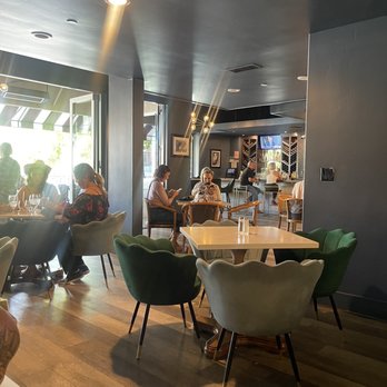 TASTE! Craft Eatery - Paso Robles - Love the interior - Salad Near Me - Paso Robles, California