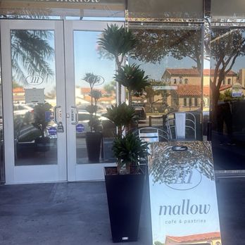 Cafe Mallow - Coffee & Tea Near Me - Downey, California