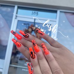Lush Nails & Spa