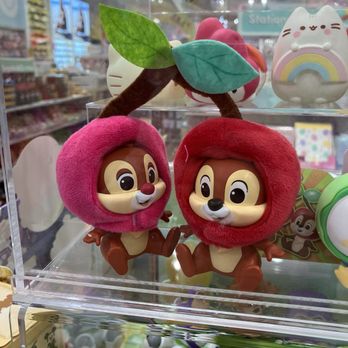 Miniso - Blind mystery figurines - Department Stores Near Me - Los Angeles, California Miniso - Blind mystery figurines - Department Stores Near Me - Los Angeles, California