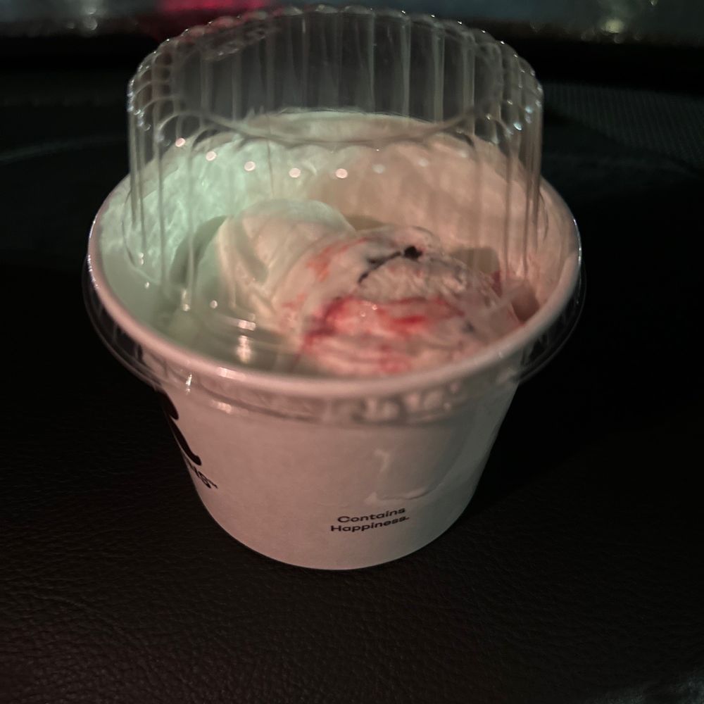 Baskin-Robbins - 2 scoop sundae - Ice Cream & Frozen Yogurt Near Me - New Hyde Park, New York