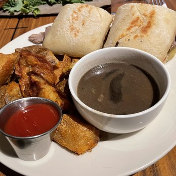 Barnes & Noble Kitchen - French Dip - New American Near Me - Folsom, California Barnes & Noble Kitchen - French Dip - New American Near Me - Folsom, California