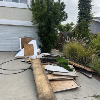 Sullivan Hauling Services - Driveway Haul - Junk Removal & Hauling Near Me - Costa Mesa, California Sullivan Hauling Services - Driveway Haul - Junk Removal & Hauling Near Me - Costa Mesa, California