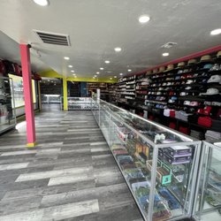 Sky High Smoke Shop