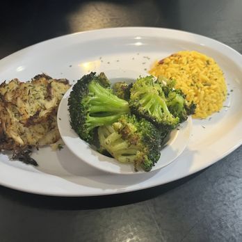 Sol'Delish - Crab Cake, Broccoli, and Yellow Rice - Soul Food Near Me - Charlotte, North Carolina Sol'Delish - Crab Cake, Broccoli, and Yellow Rice - Soul Food Near Me - Charlotte, North Carolina