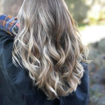 Hair We Are  - Hair Salons Near Me - Renton, Washington