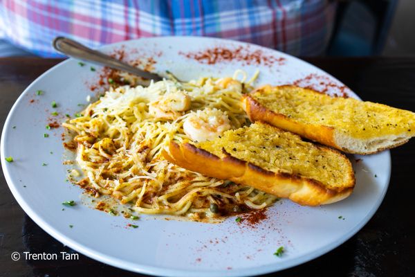 Selma's Chicago Pizzeria & Tap Room by null