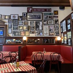 Pete's Park Place Tavern & Restaurant