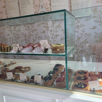 Paris En Rose - Cafes Near Me - Del Mar, California Paris En Rose - Cafes Near Me - Del Mar, California