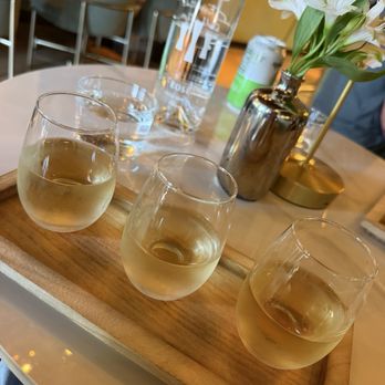 Rumi Wine Bar - White wine tastings - Wine Bars Near Me - San Diego, California