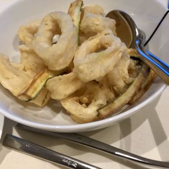 Paper Moon - Calamari - Italian Near Me - Hong Kong, HK