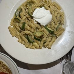 La Focaccia - Pasta with zucchini and riotta