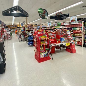 Metro Market - the inside of a grocery store - Grocery Near Me - Green Bay, Wisconsin Metro Market - the inside of a grocery store - Grocery Near Me - Green Bay, Wisconsin