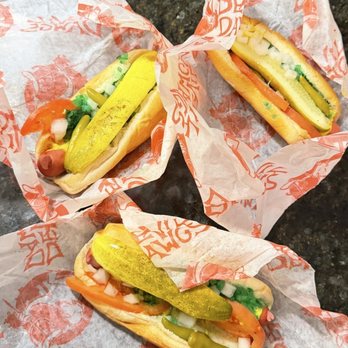 Devil Dawgs-Gold Coast - Hot Dogs Near Me - Chicago, Illinois Devil Dawgs-Gold Coast - Hot Dogs Near Me - Chicago, Illinois