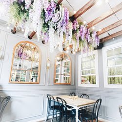 Sisters Thai - | CHARMING DECOR |