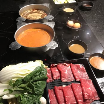 Jazz Cat Restaurant - Regular beef with Thai spicy and Taiwanese spicy soups - Asian Fusion Near Me - Arcadia, California
