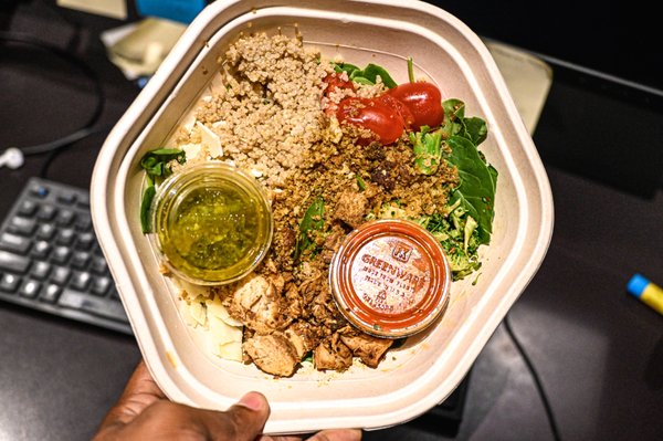 sweetgreen by null