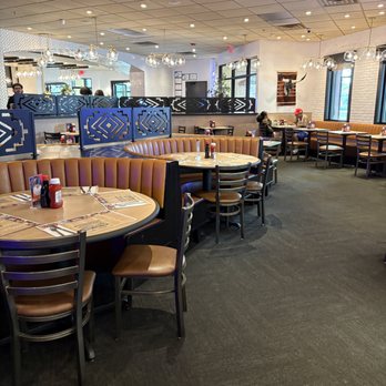 Dallas BBQ - Secaucus - Chicken Shop Near Me - Secaucus, New Jersey Dallas BBQ - Secaucus - Chicken Shop Near Me - Secaucus, New Jersey