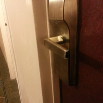 Holiday Inn Express Washington DC SW - Springfield - Broken - Hotels Near Me - Springfield, Virginia Holiday Inn Express Washington DC SW - Springfield - Broken - Hotels Near Me - Springfield, Virginia