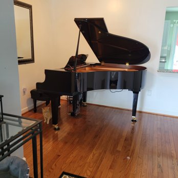 Piano Local - Movers Near Me - Bristow, Virginia
