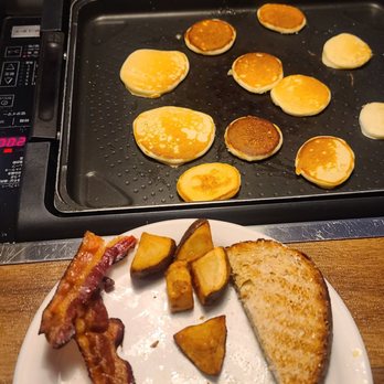 Slappy Cakes - My amazing breakfast at Slappy Cakes Maui - Breakfast & Brunch Near Me - Lahaina, Hawaii