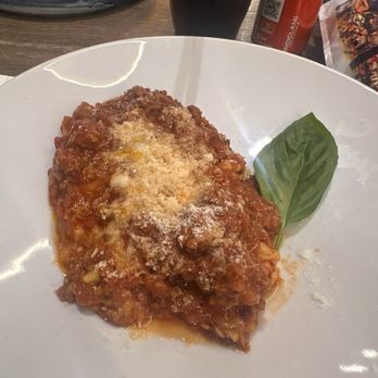 Frankie's Bar - Lasagna - Pizza Near Me - Sorrento, NA Frankie's Bar - Lasagna - Pizza Near Me - Sorrento, NA