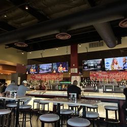 Oshima Sushi and Fugu Lounge - Bar with many TVs!