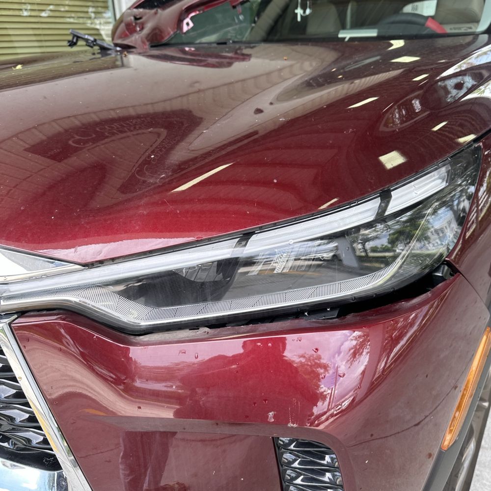 Classic Collision - Auto Glass Services Near Me - Hallandale Beach, Florida