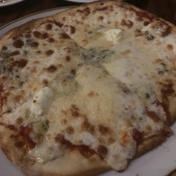 Vento - Cheese pizza - Mediterranean Near Me - Cancún, ROO