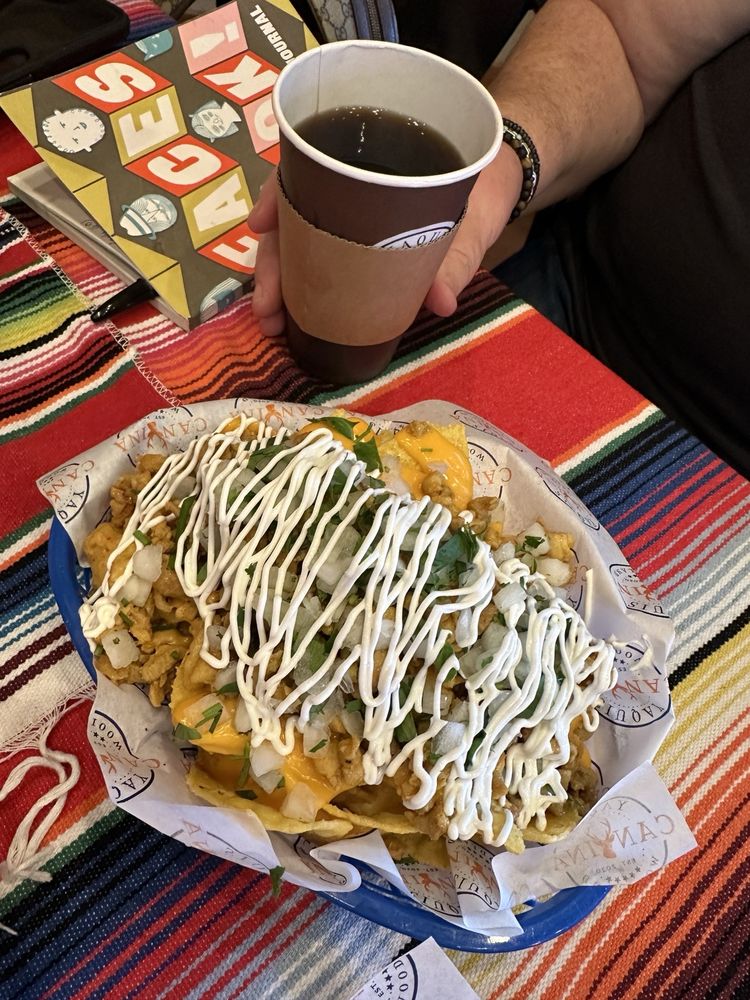 Yaquis Cantina — Mexican restaurant in Woodland