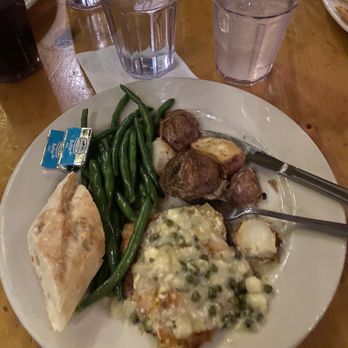 Camp Ticonderoga - Lemon chicken, delicious! - American Near Me - Troy, Michigan