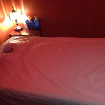 Shiny Foot Massage - Very clean and quiet - Massage Therapy Near Me - Reseda, California Shiny Foot Massage - Very clean and quiet - Massage Therapy Near Me - Reseda, California