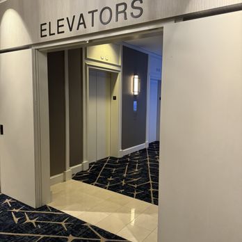 Sheraton Grand Seattle - Elevators - Hotels Near Me - Seattle, Washington Sheraton Grand Seattle - Elevators - Hotels Near Me - Seattle, Washington