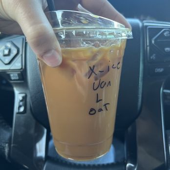 Still Life Coffee & Botanicals - Iced vanilla latte with oatmilk - Coffee & Tea Near Me - Durango, Colorado