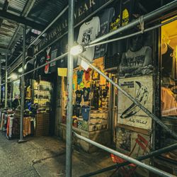 Ted's Fine Clothing - Exterior