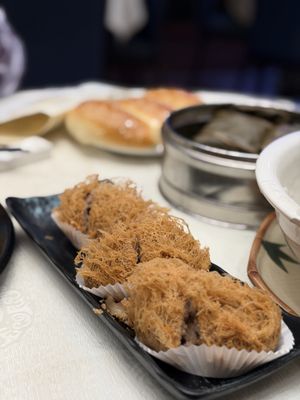 Longo Seafood Restaurant by null