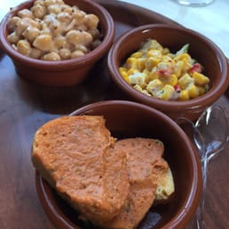 Appetizers with drinks